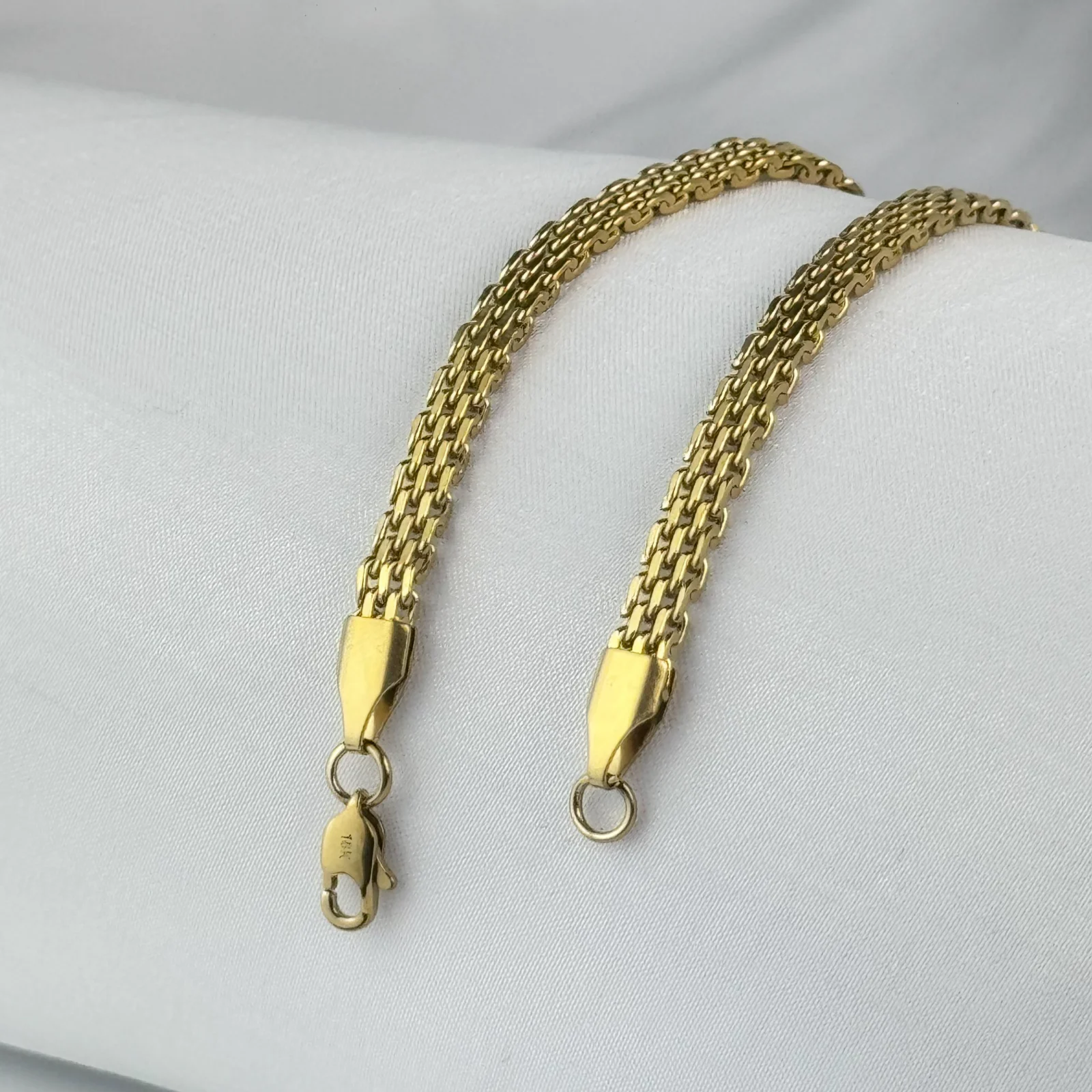 Pulsera Chinesca 4MM