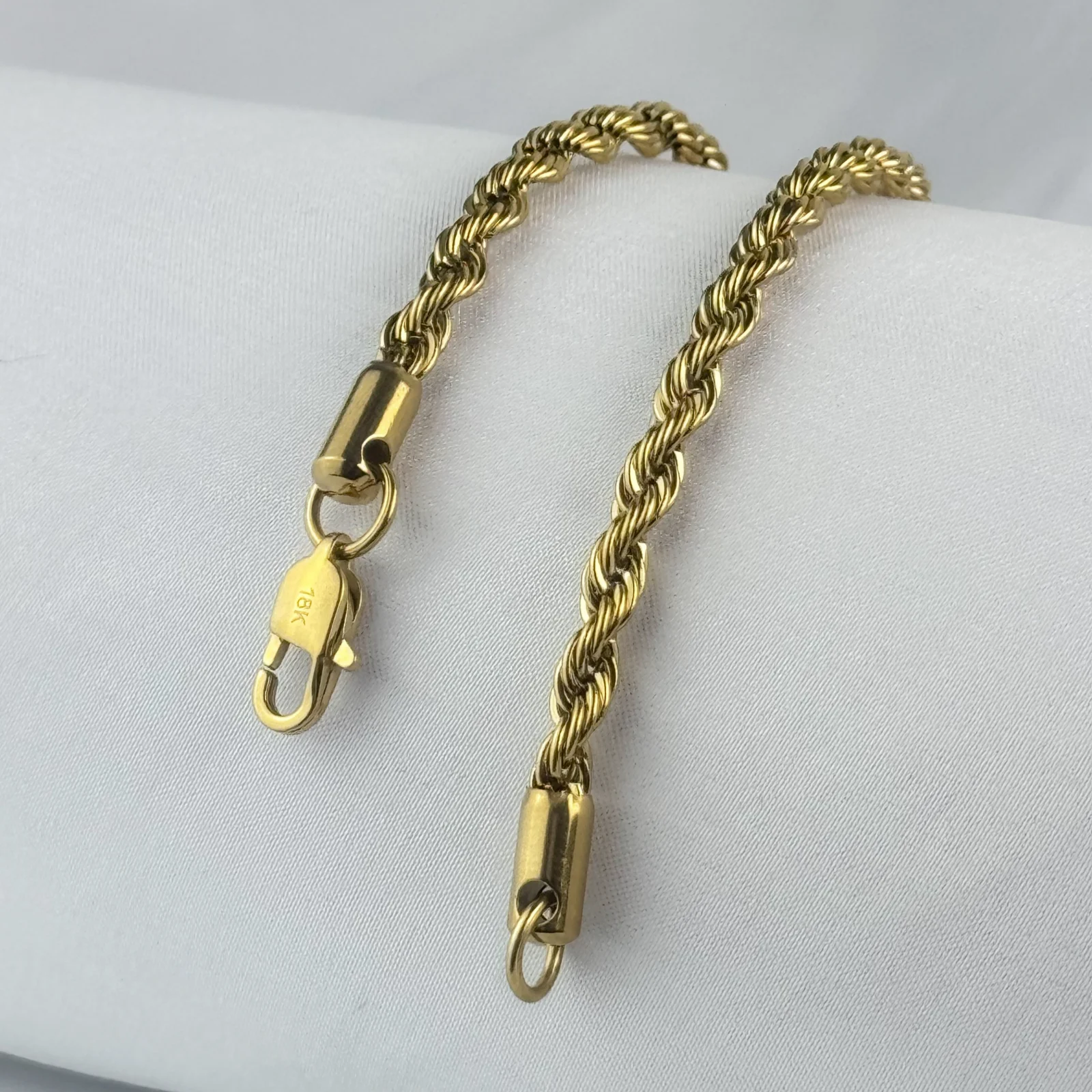 Pulsera Lazo 4MM